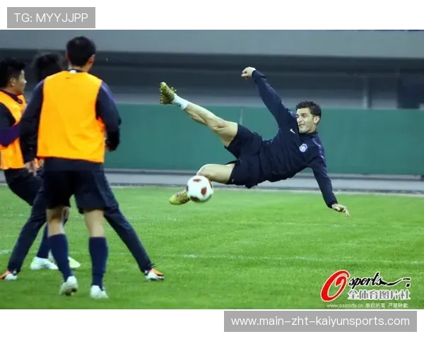 曹永竞禁区边缘起脚劲射挂死角，北京国安热身赛告捷